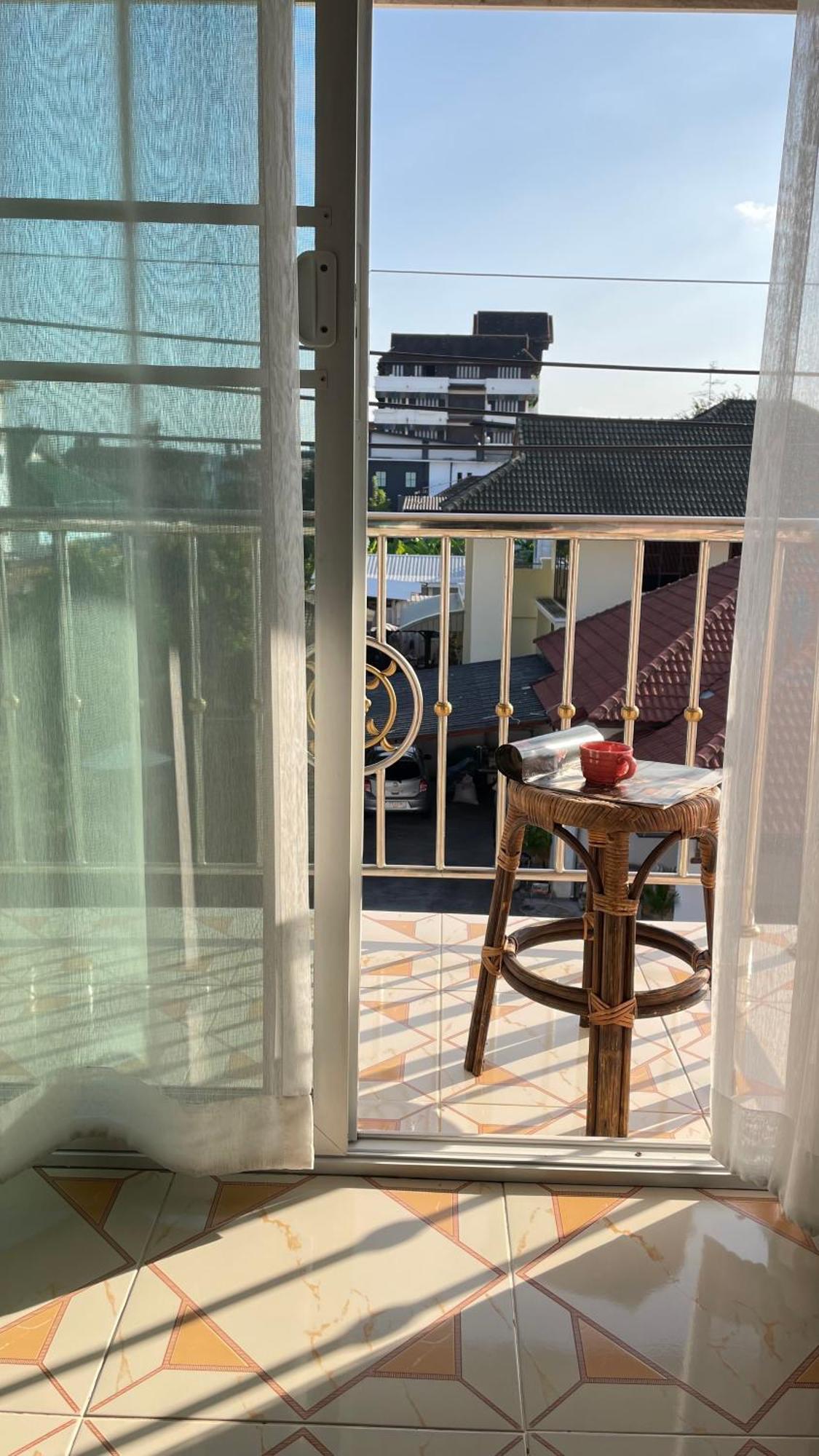 Ay'S House Aparthotel Chiang Mai Exterior foto